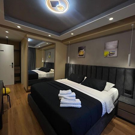 Peaky Hotel ดูร์เรส ภายนอก รูปภาพ