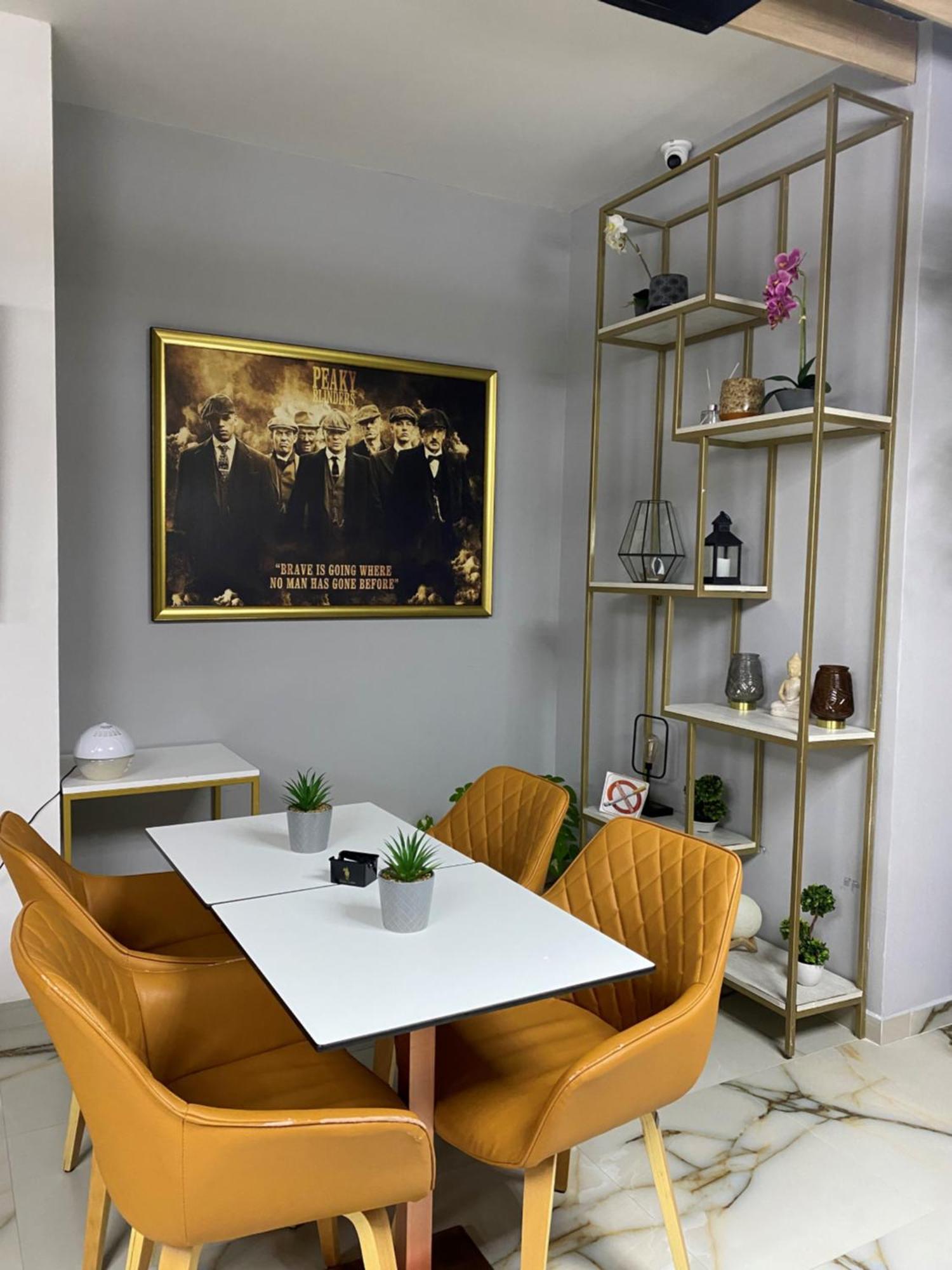 Peaky Hotel ดูร์เรส ภายนอก รูปภาพ