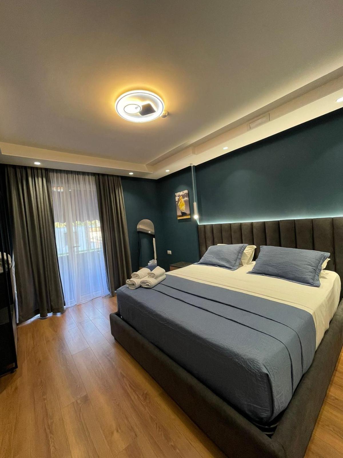 Peaky Hotel ดูร์เรส ภายนอก รูปภาพ